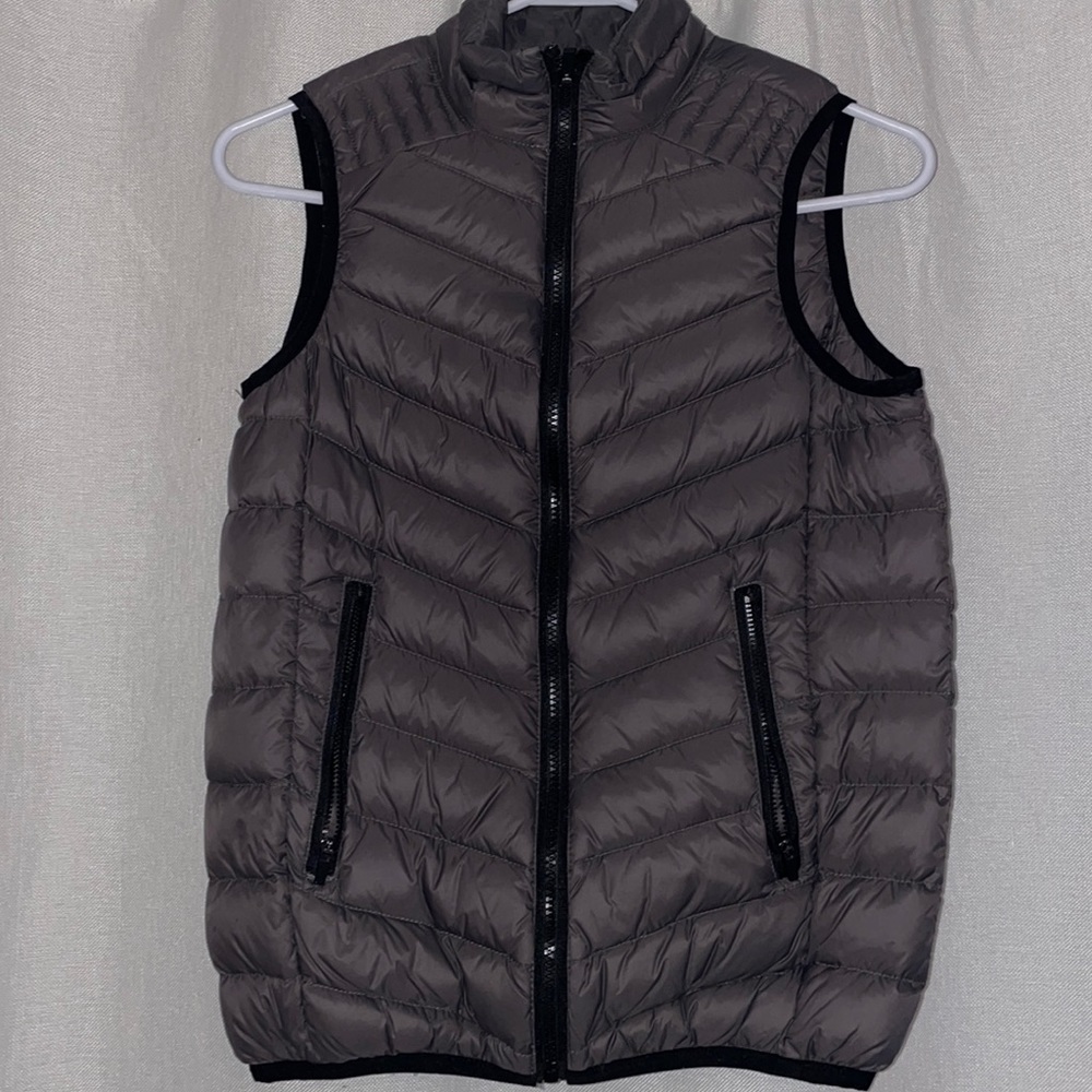 Fabletics puffer Vest